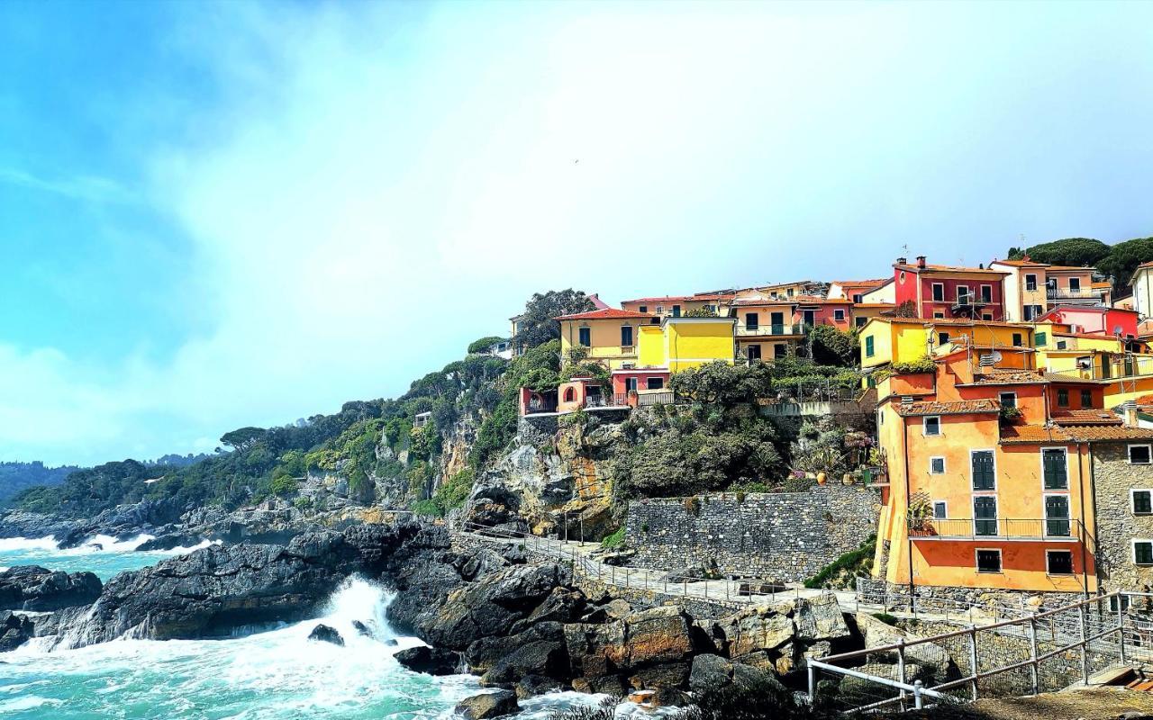 Holiday home Apartments Tellaro